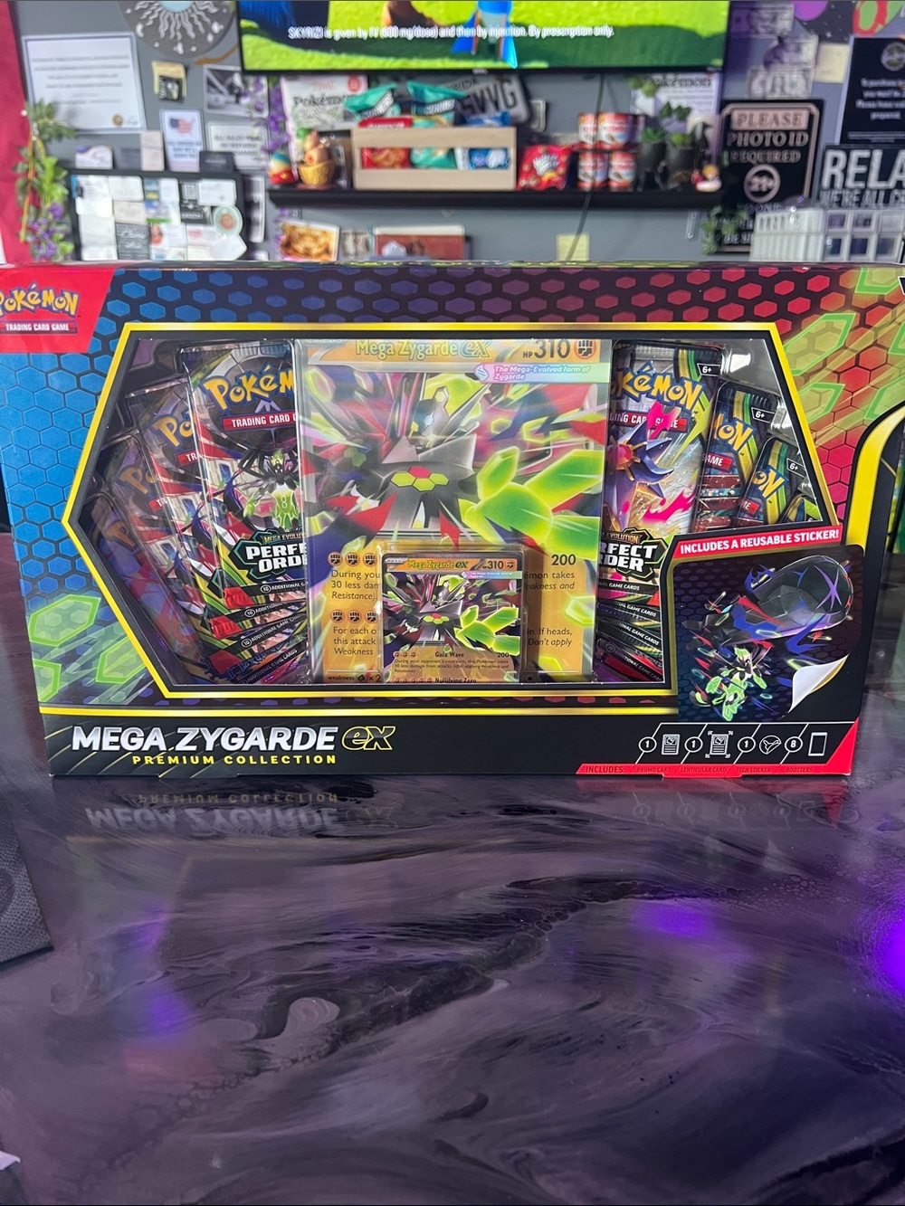 Pokémon Mega Zygarde-EX Premium Collection - Green & Black